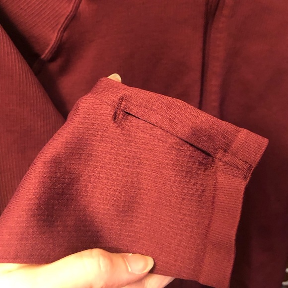 Fabletics Luciana Ribbed Seamless Zip Up Maroon Jacket Size M EUC - Picture 5 of 6